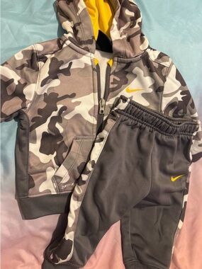 Nike Kids Gray Camouflage Hoodie & Joggers Set with Yellow Swoosh